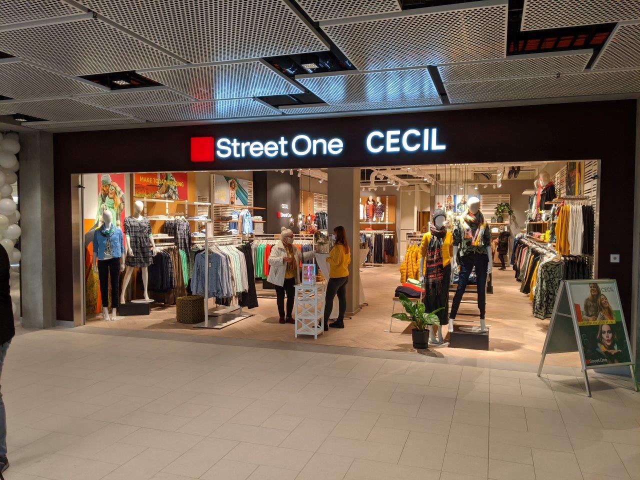 Regensdorf Zentrum Street One CECIL